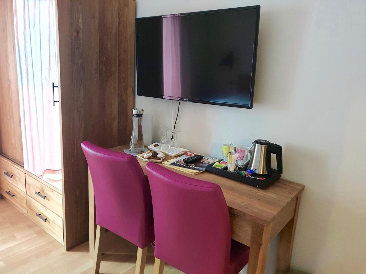 Hotel Garni Mowe Tutzing Buitenkant foto